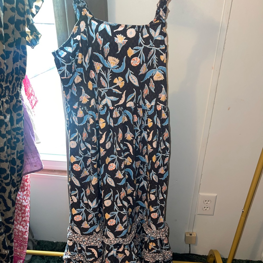 Universal Thread Blue and White Sleeveless Sundress